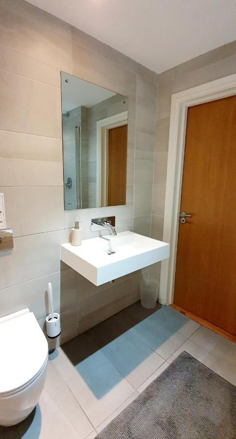 Superb 2 Beds 2 Baths New Apartment W/ Garden+Patio Bournemouth Exteriér fotografie