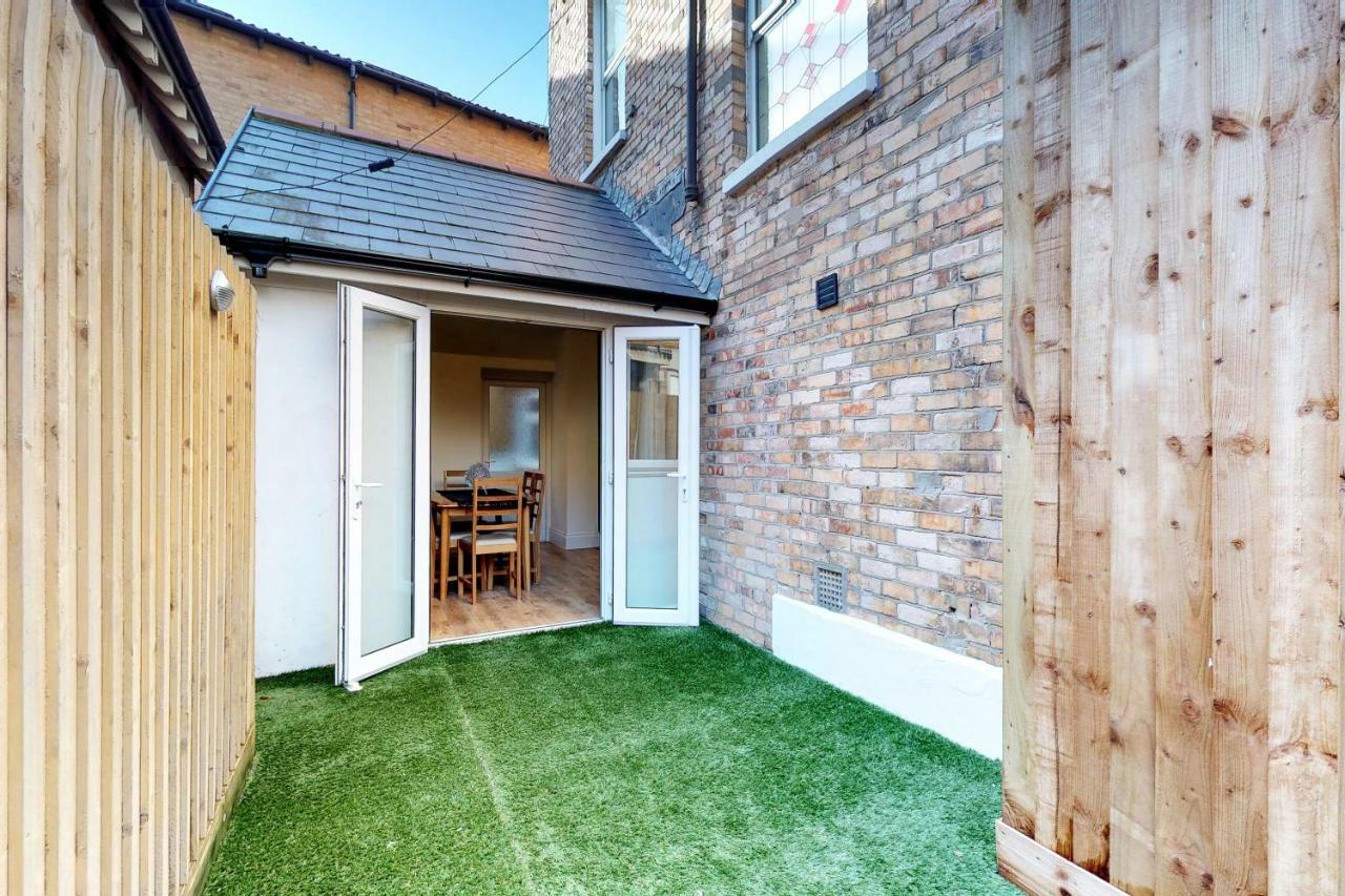Superb 2 Beds 2 Baths New Apartment W/ Garden+Patio Bournemouth Exteriér fotografie